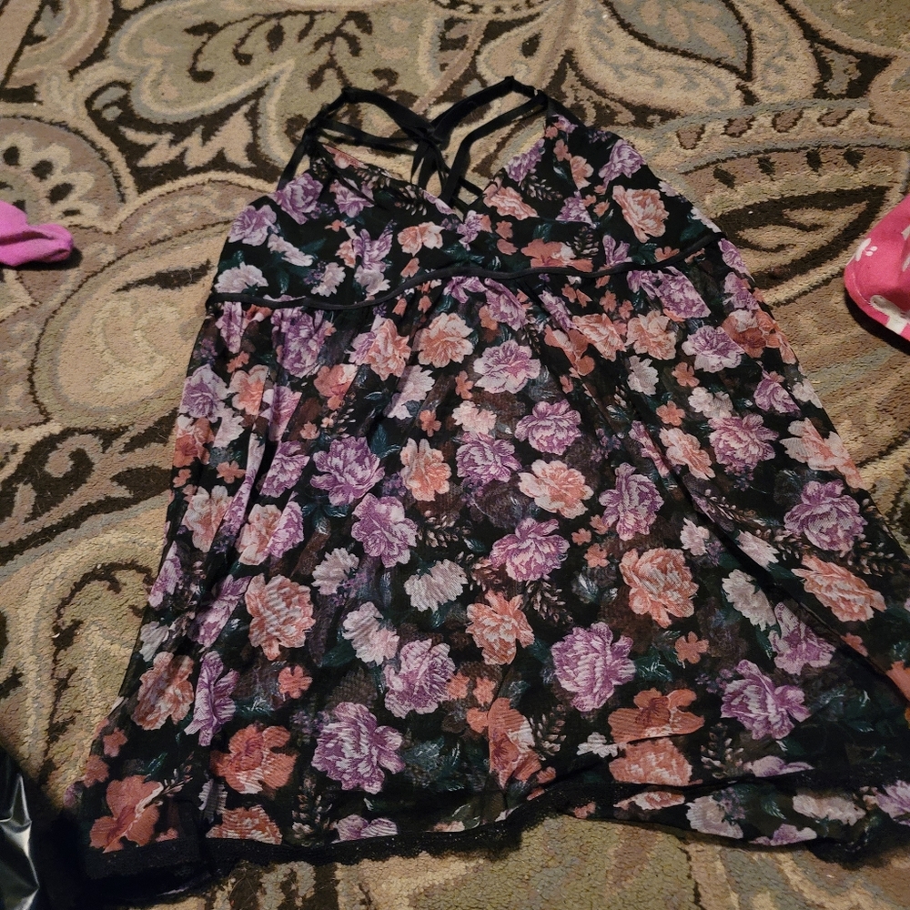 Torrid size 5 babydoll Silhouette